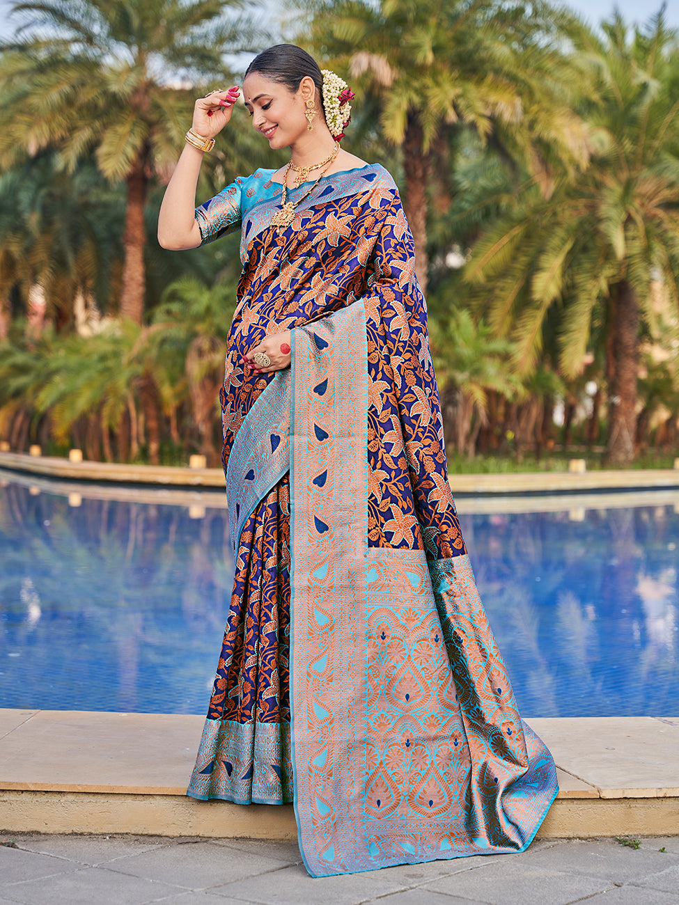Navy Blue Traditional Zari Weaving Wedding Banarasi Silk Saree