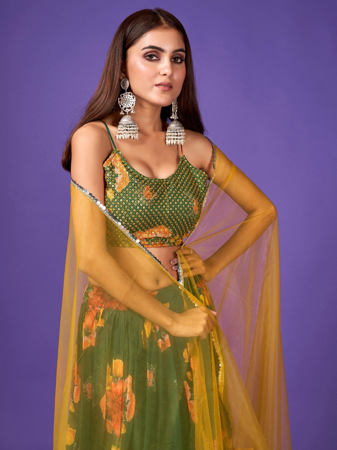 Graceful Green Lehenga & Blouse With Plain Yellow Dupatta .