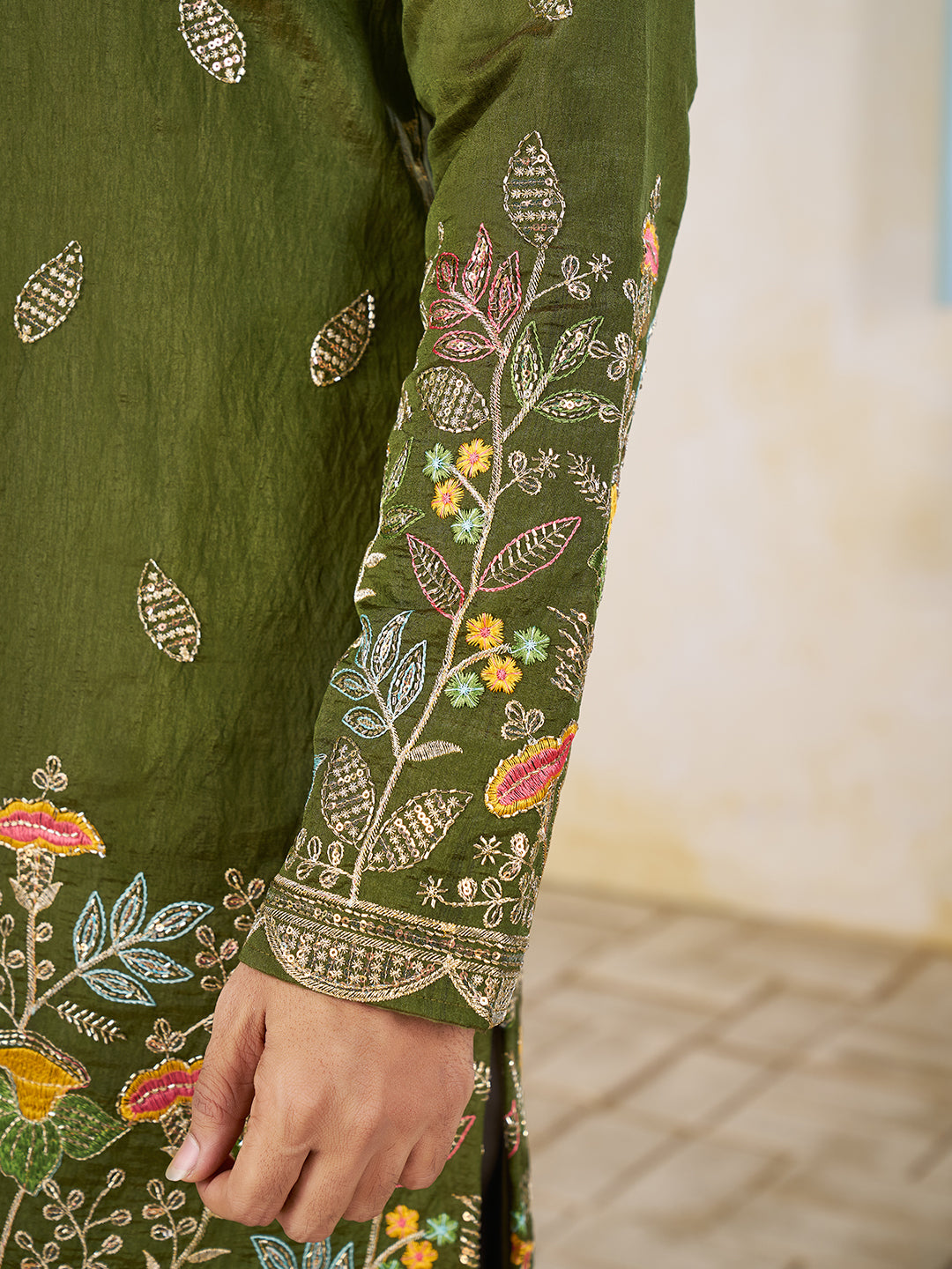 Embroidered Mandarin Collar Thread Work Silk Straight Kurta