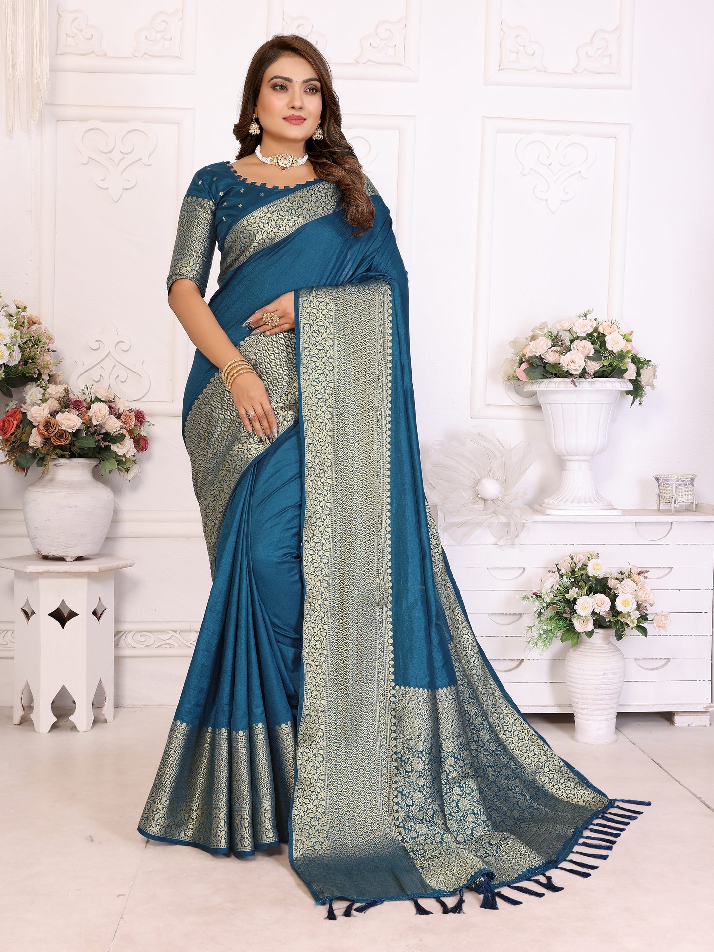 Blue Silk Couple Set Kurta and Saree with Jacquard Border