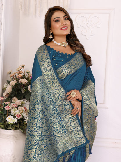 Blue Silk Couple Set Kurta and Saree with Jacquard Border