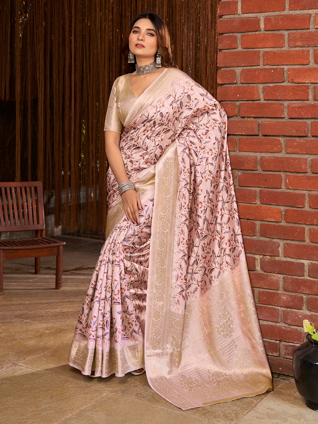Women Rosewater Printed Saree With Blouse
