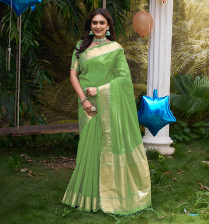 Hunnybunny Mehndi Green Silk Couple Wear Saree with Kurta