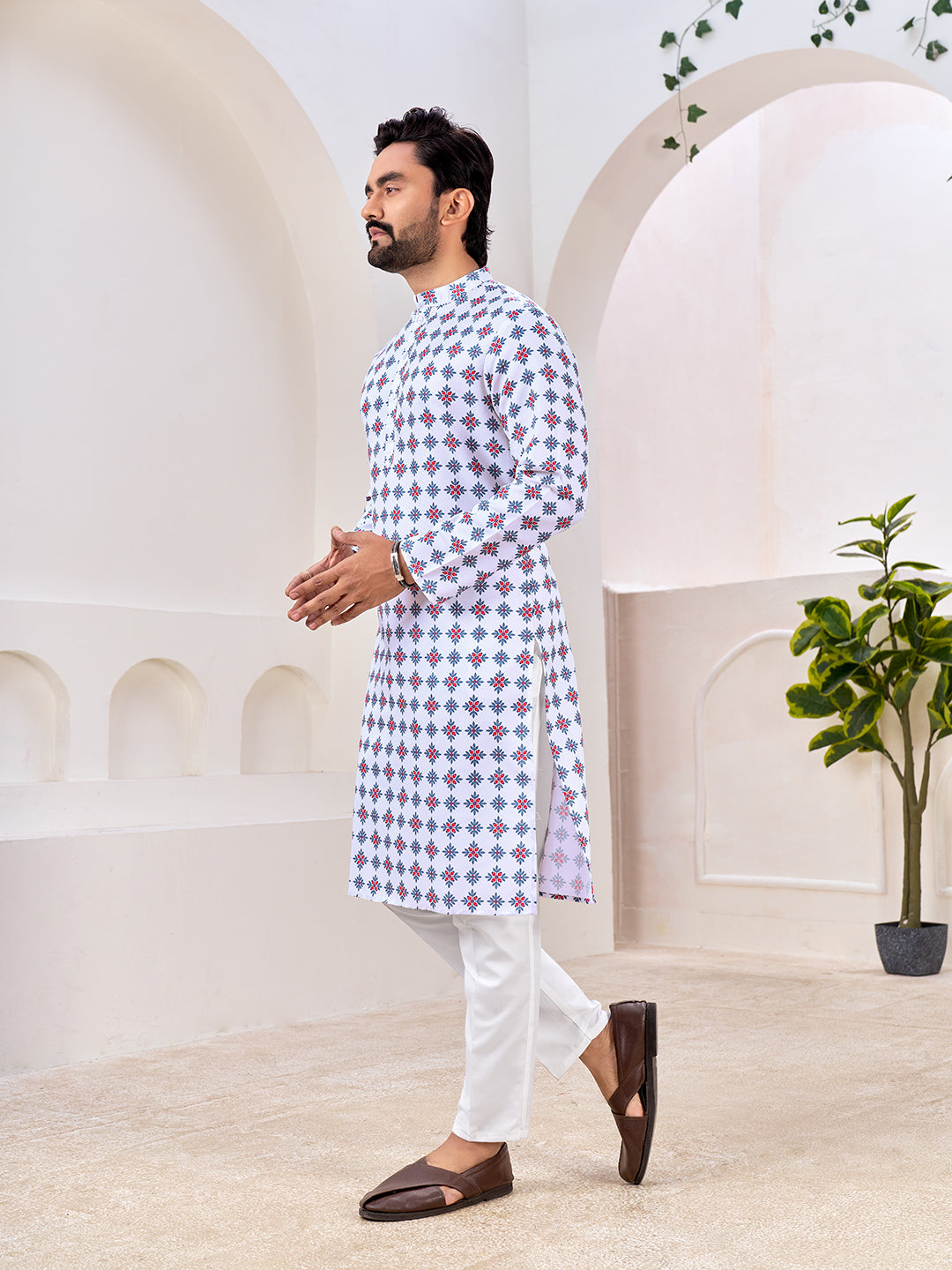 Shopgarb Men's Stylish White Geometric Printed Cotton Kurta
