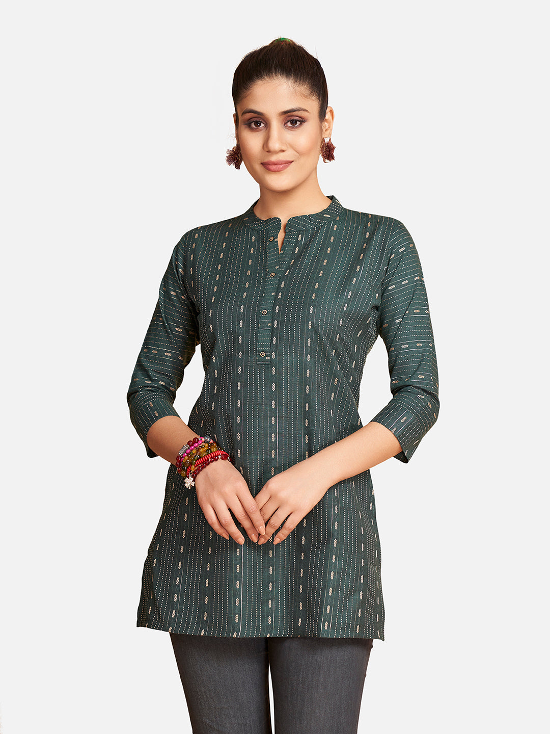 Stylish and Elegant Dark Green Kurti with Mandarin Collar for a Fashion Forward Look